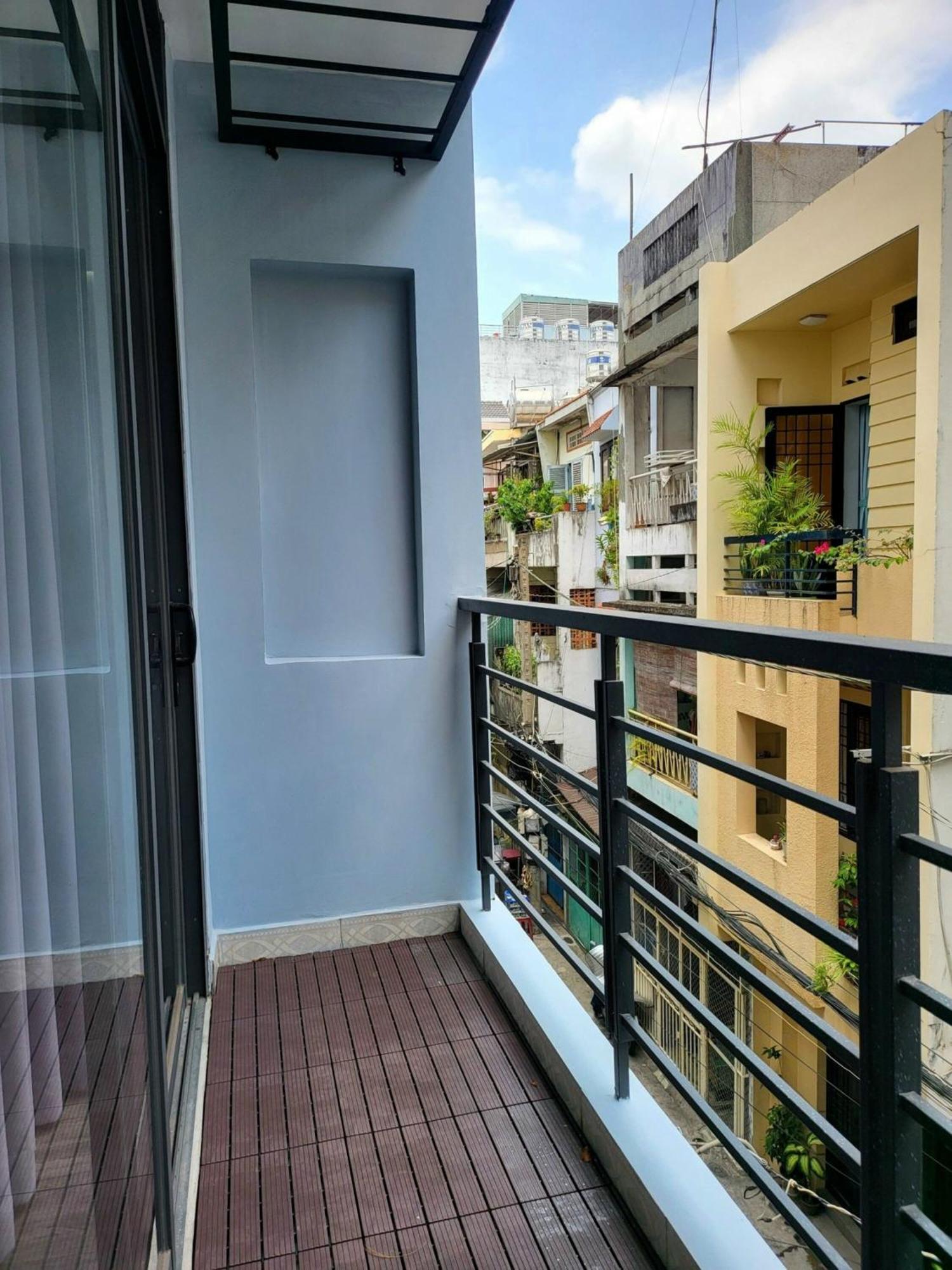 Loco With Netflix And Self Checkin * Ho Chi Minh City